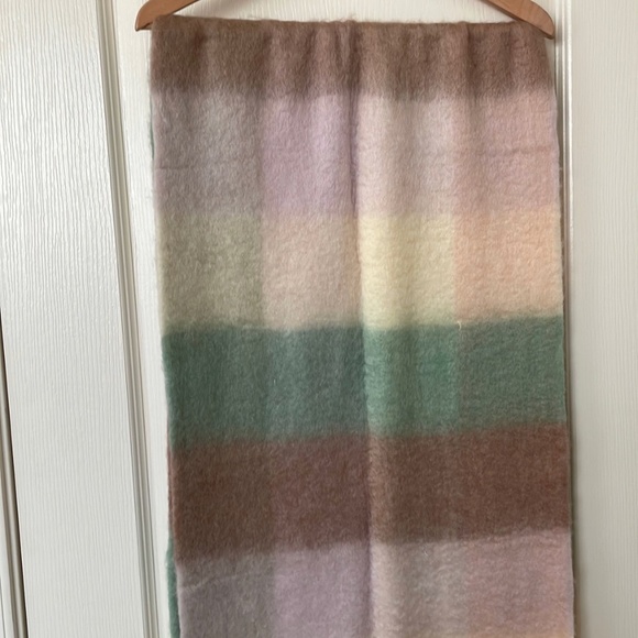 Pre Owned Madewell Brushed Plaid Oversized Scarf - Picture 7 of 9